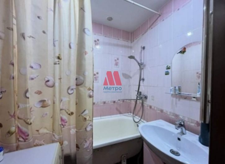 2-комн квартира Попова улица, д.14