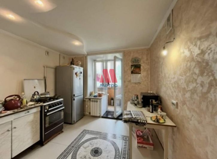 2-комн квартира Попова улица, д.14