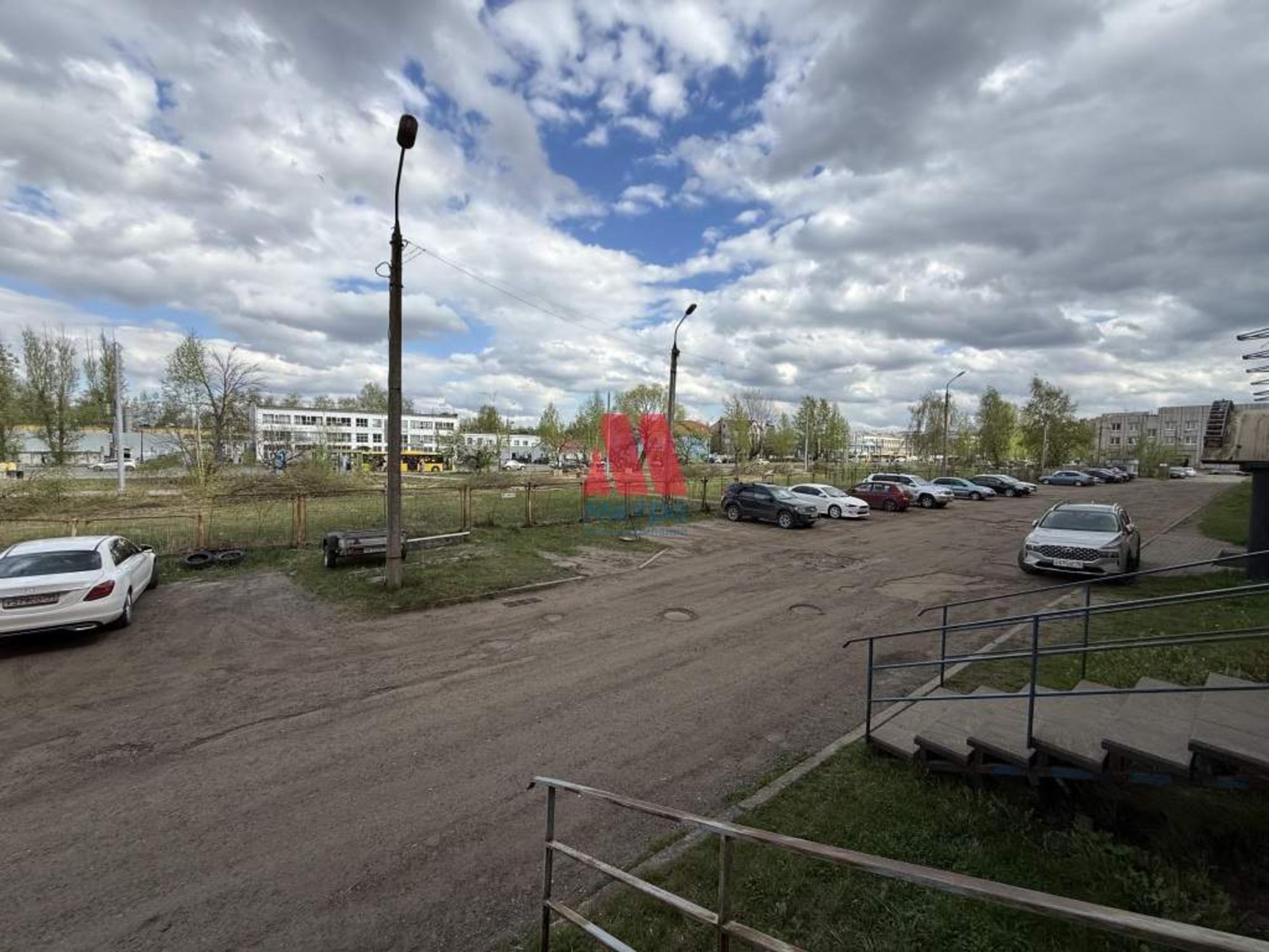 Сдать торговое помещение за 67 500 рублей на Октября проспект, д.93