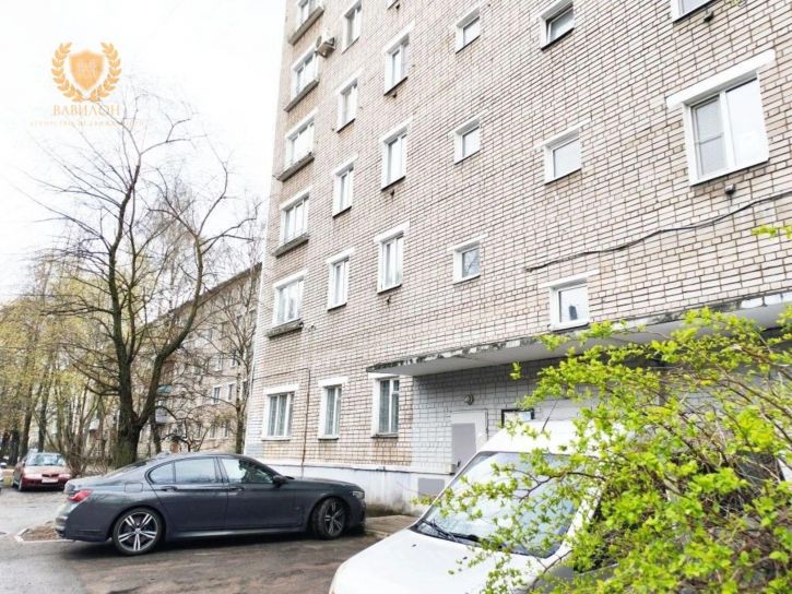 3-комн квартира Большая Октябрьская ул. , 126