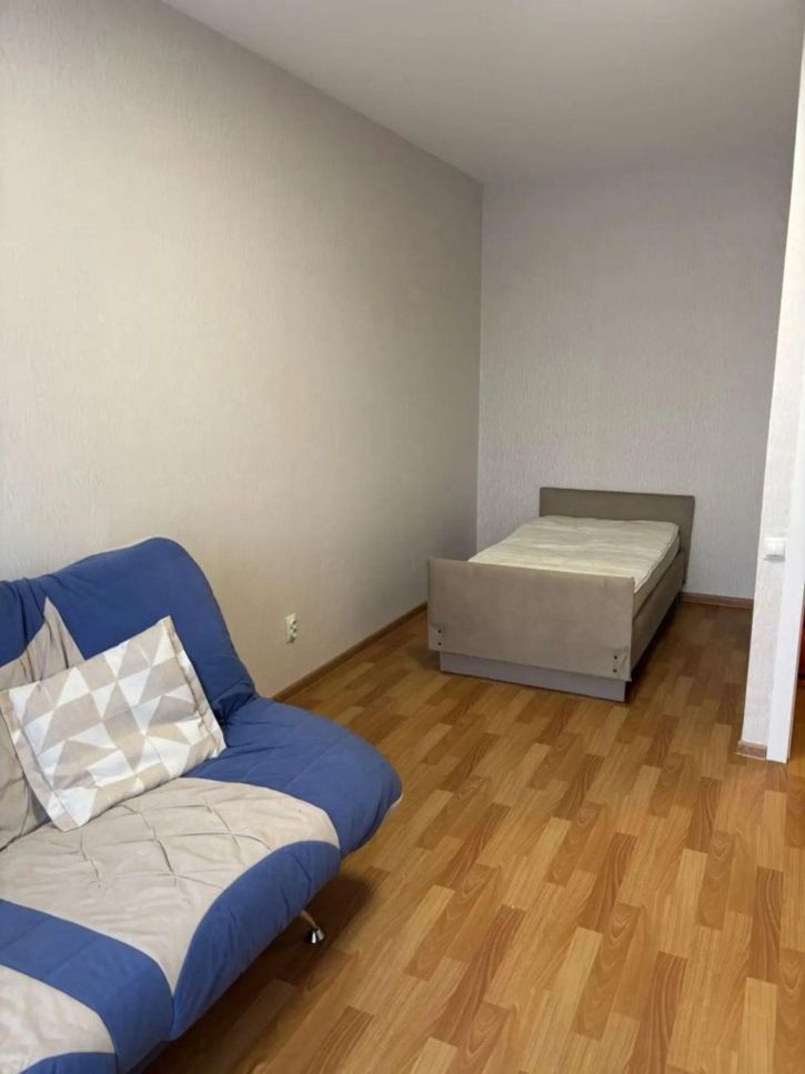 1-комн квартира Гончарова ул, 4