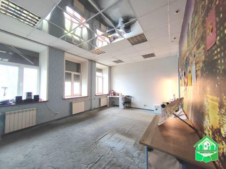 2-комн квартира Ухтомского ул, 1