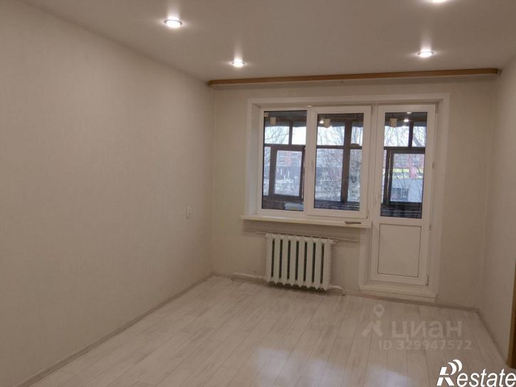 3-комн квартира улица Панина, 35,  д. 35