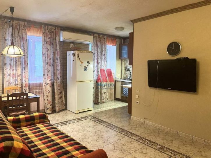 3-комн квартира Ньютона улица, д.28а