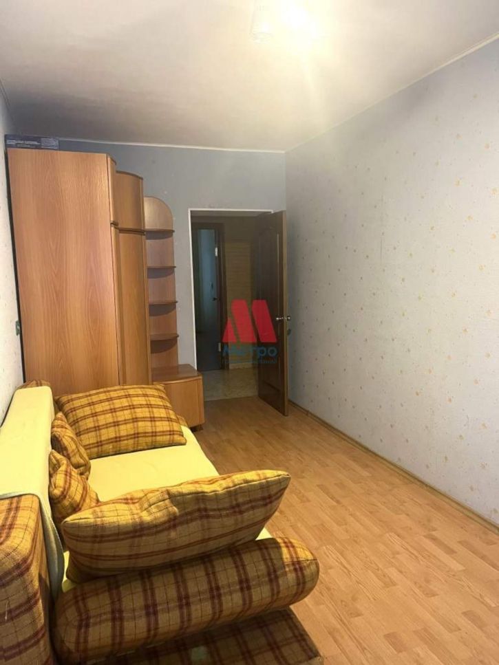 3-комн квартира Ньютона улица, д.28а