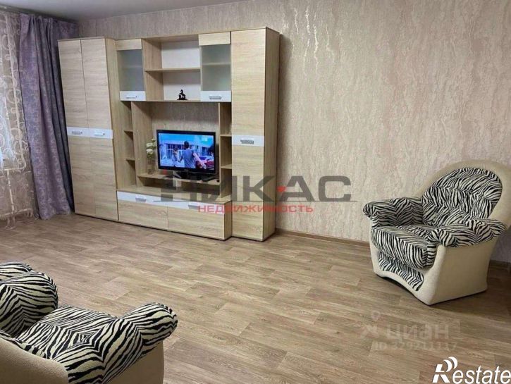 2-комн квартира улица Ньютона, 53,  д. 53