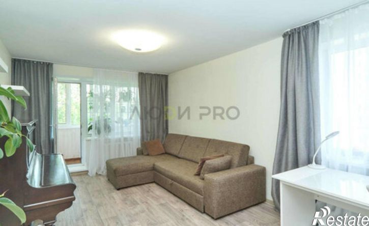 3-комн квартира улица Громова, 56 к2,  д. 56 к2