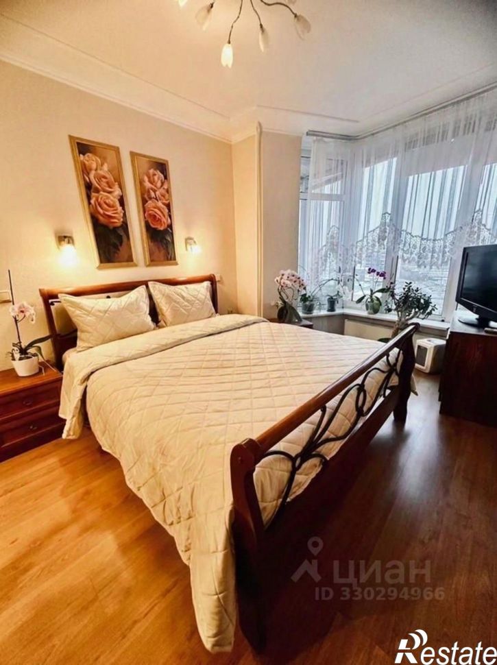2-комн квартира улица Калинина, 33 к2,  д. 33 к2