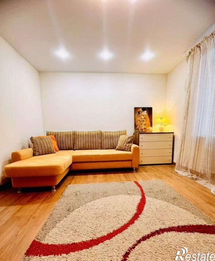 2-комн квартира улица Калинина, 33 к2,  д. 33 к2
