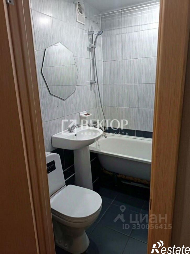 2-комн квартира улица Добрынина, 20А,  д. 20А