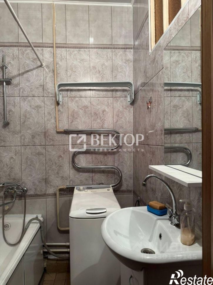2-комн квартира Индустриальная улица, 31/14,  д. 31/14