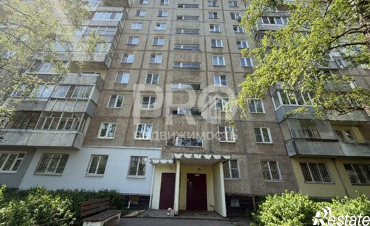 2-комн квартира улица Труфанова, 29 к3,  д. 29 к3
