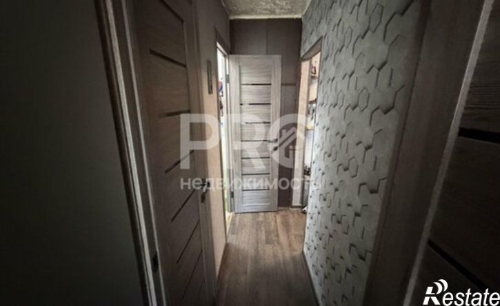 2-комн квартира улица Труфанова, 29 к3,  д. 29 к3