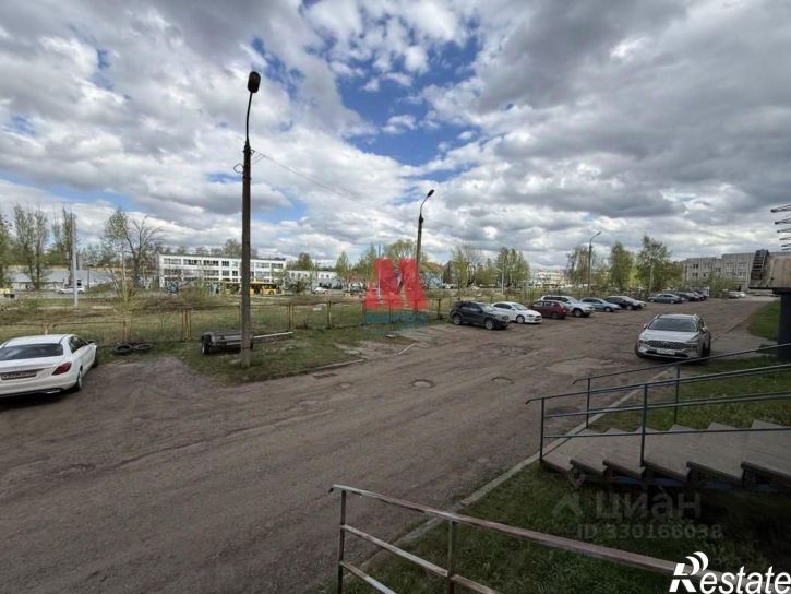 Торговое помещение пр-кт Октября, 93,  д. 93