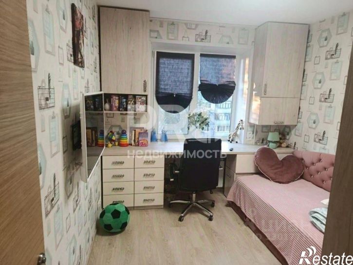 3-комн квартира ул Космонавтов, 21,  д. 21