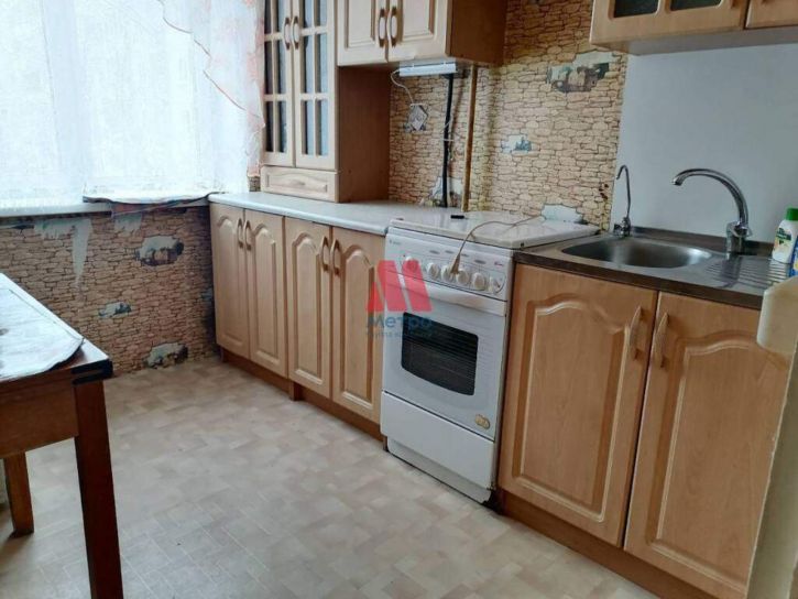 2-комн квартира Дзержинского проспект, д.61