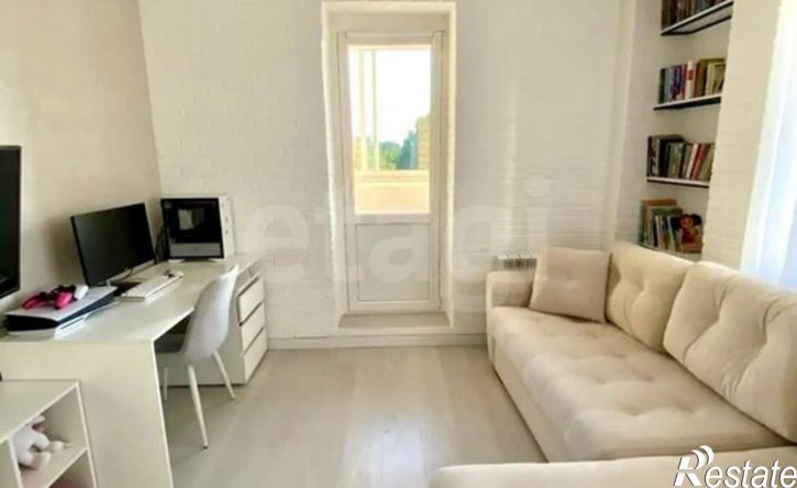 2-комн квартира улица Жукова, 17Б,  д. 17Б