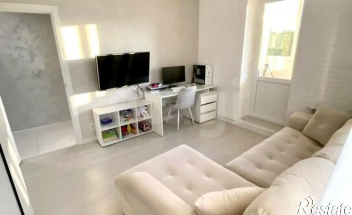 2-комн квартира улица Жукова, 17Б,  д. 17Б
