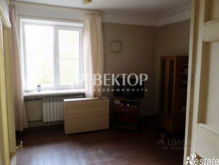 3-комн квартира улица Жукова, 19А,  д. 19А