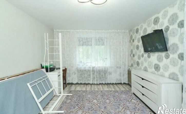 2-комн квартира пр-д Матросова, 4 2,  д. 4 2,  к. 2