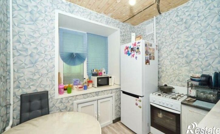 2-комн квартира пр-д Матросова, 4 2,  д. 4 2,  к. 2