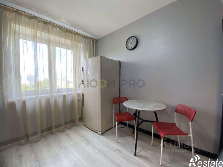 3-комн квартира улица Слепнёва, 17,  д. 17
