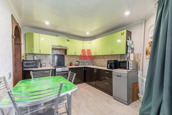 3-комн квартира Победы улица, д.51к2