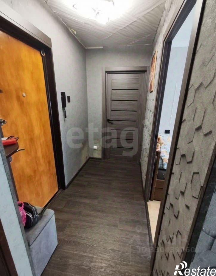 2-комн квартира улица Труфанова, 29 к3,  д. 29 к3