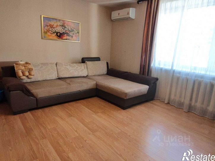 2-комн квартира ул Панина, 3 5,  д. 3 5,  к. 5
