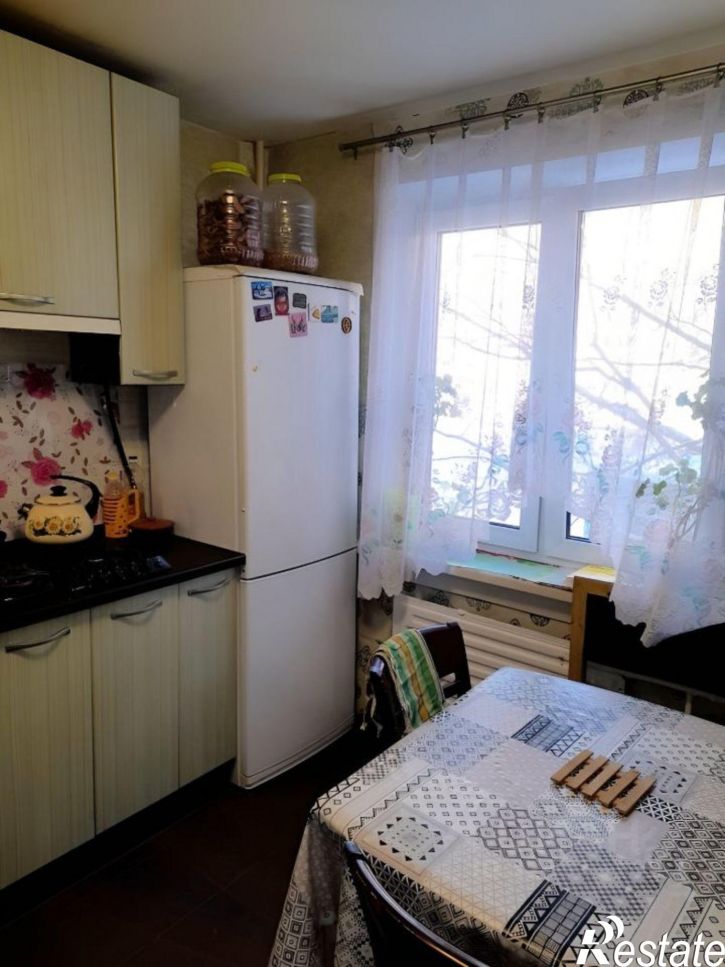 3-комн квартира ул Бабича, 9 4,  д. 9 4,  к. 4