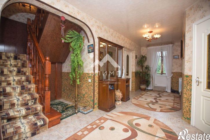 3-комн квартира Нагорная улица, 1,  д. 1
