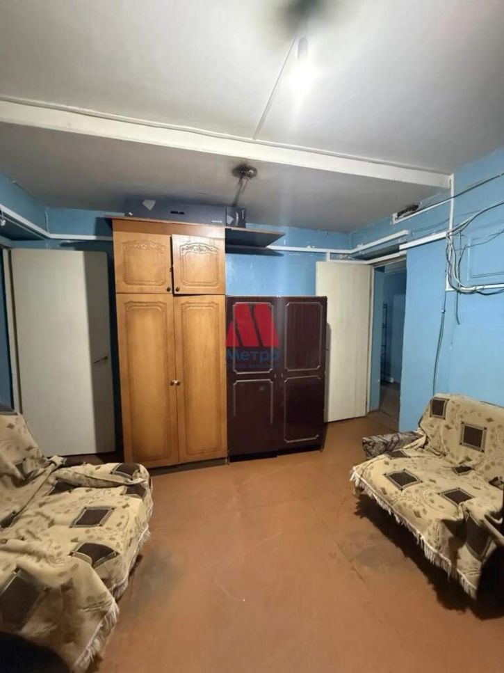 Комната Нефтяников улица, д.3к2