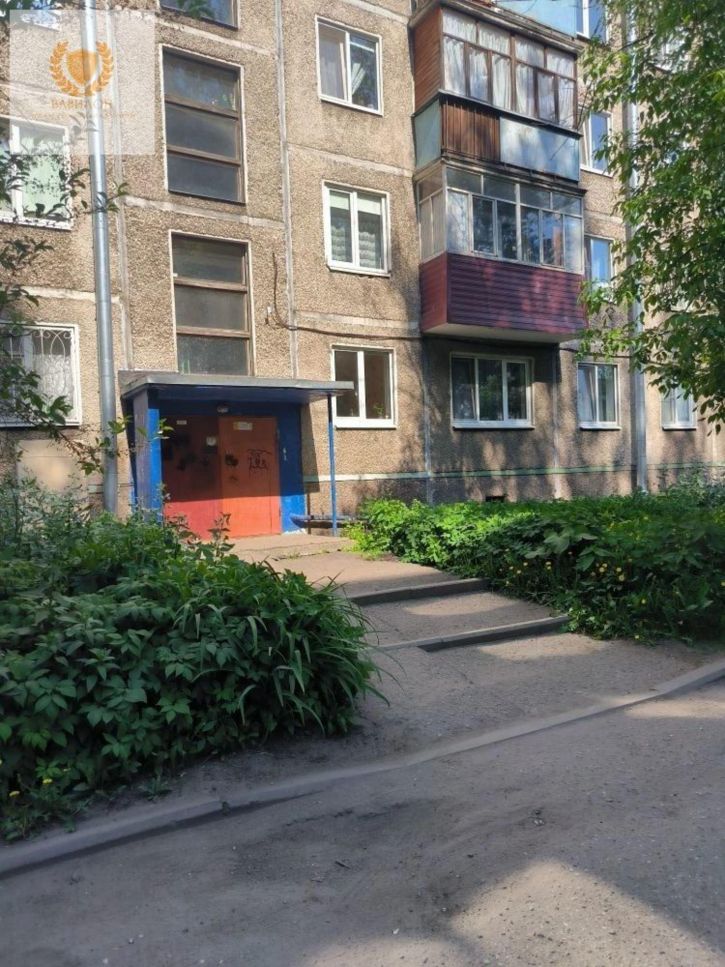 2-комн квартира Дзержинского пр-кт, 25