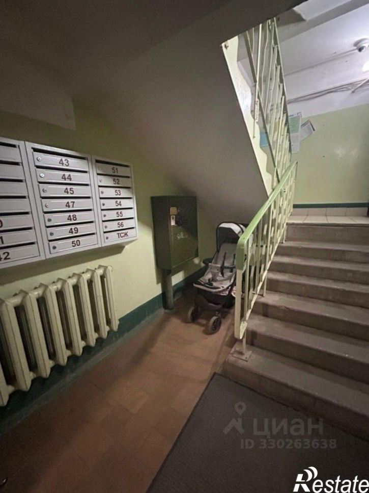 1-комн квартира улица Титова, 1,  д. 1