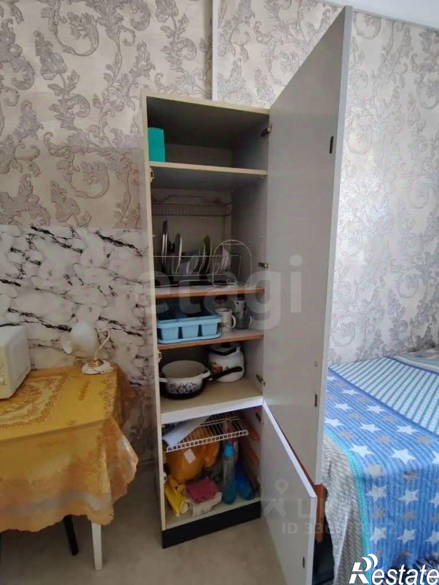 Сдать комнату за 13 000 рублей на проспект Октября, 44