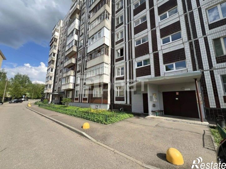 2-комн квартира ул Космонавтов, 6,  д. 6