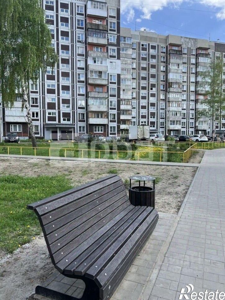 2-комн квартира ул Космонавтов, 6,  д. 6