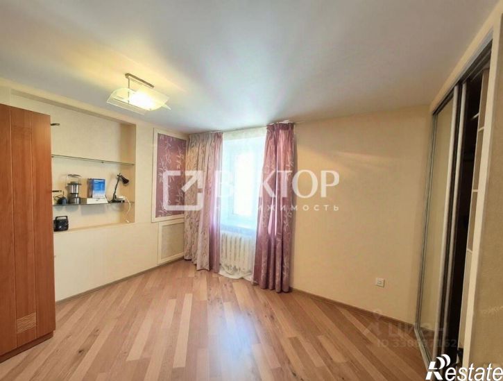 3-комн квартира ул Лескова, 28 2,  д. 28 2,  к. 2