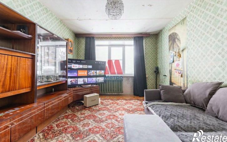 2-комн квартира ул Ньютона, 63 2,  д. 63 2,  к. 2
