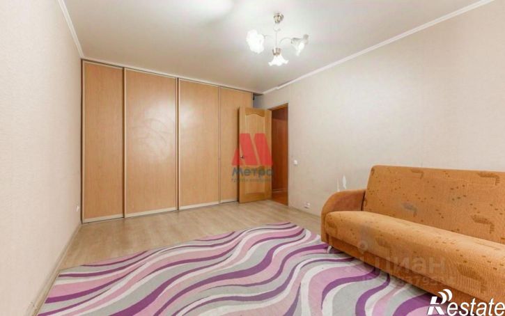 2-комн квартира ул Красноборская, 17,  д. 17