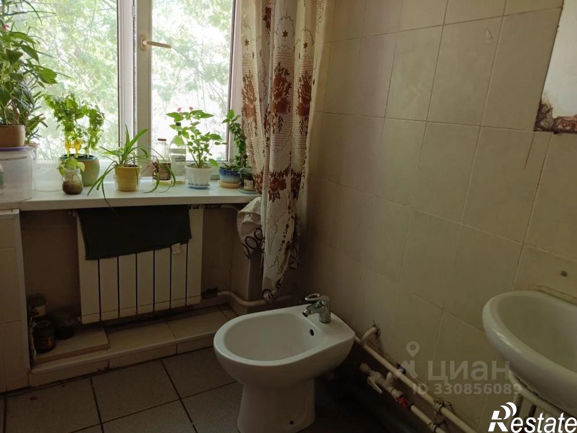 Сдать комнату за 12 000 рублей на Полиграфическая улица, 1