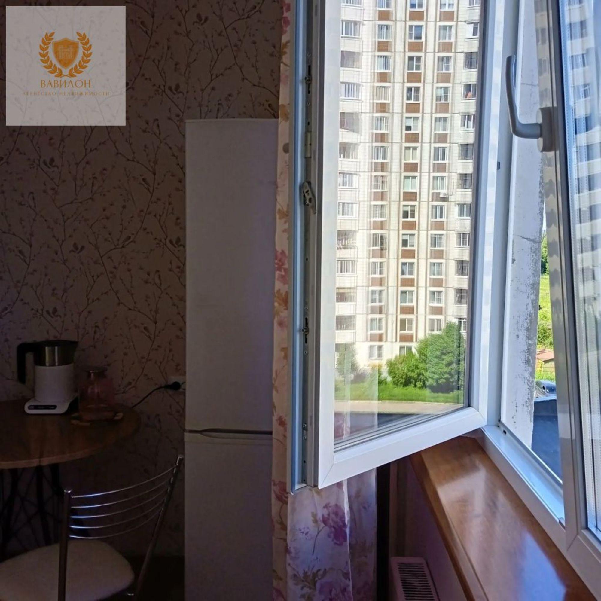 Купить квартиру за 4 600 000 рублей на Строителей ул, 21
