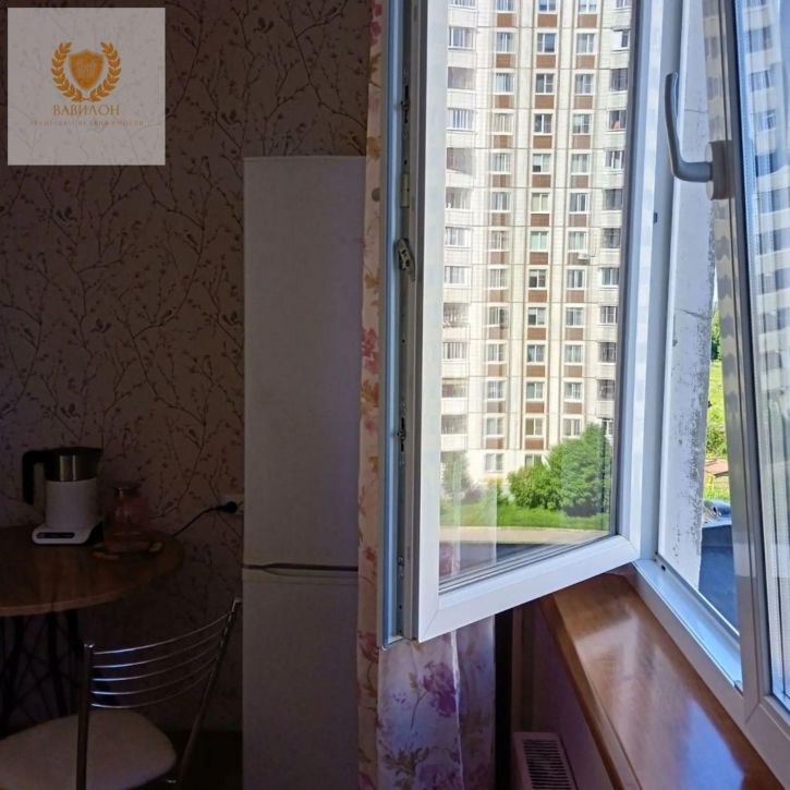 1-комн квартира Строителей ул, 21