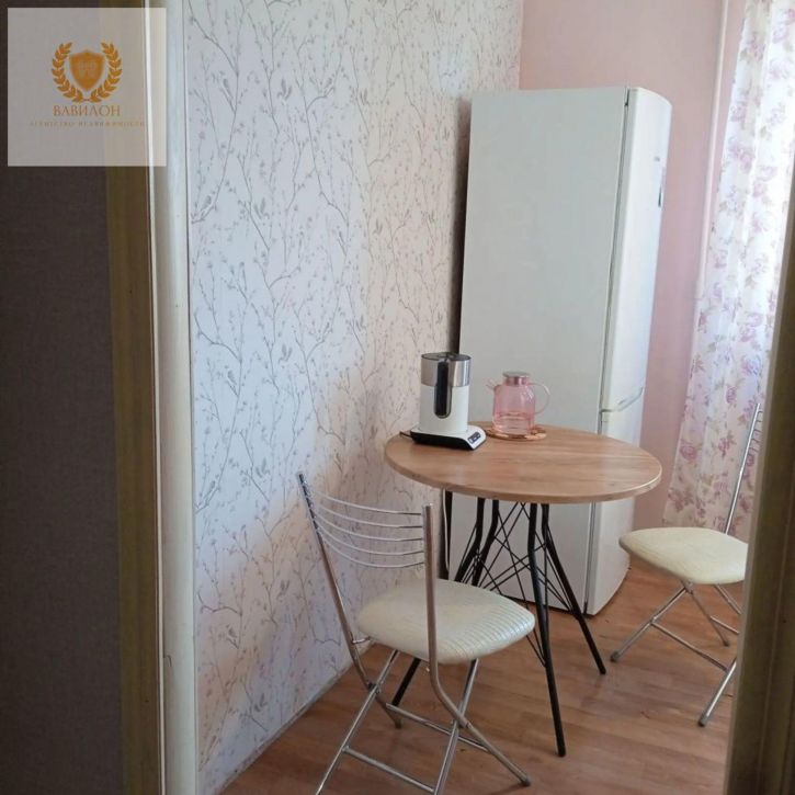 1-комн квартира Строителей ул, 21