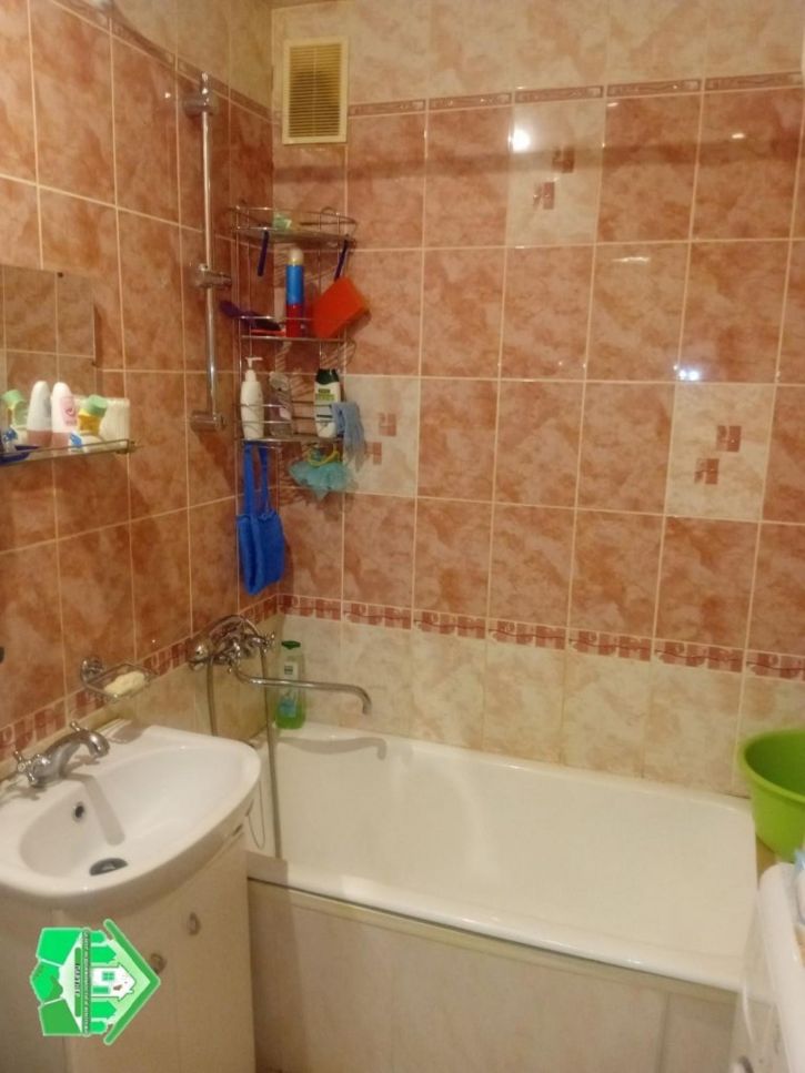2-комн квартира Колышкина ул, 62
