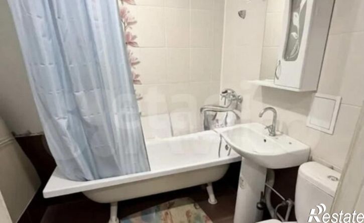 2-комн квартира Угличская улица, 32,  д. 32