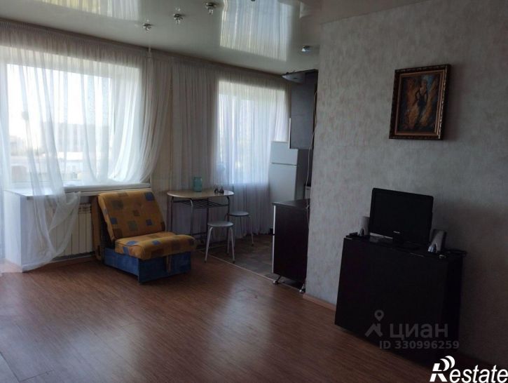 3-комн квартира улица Воинова, 1,  д. 1