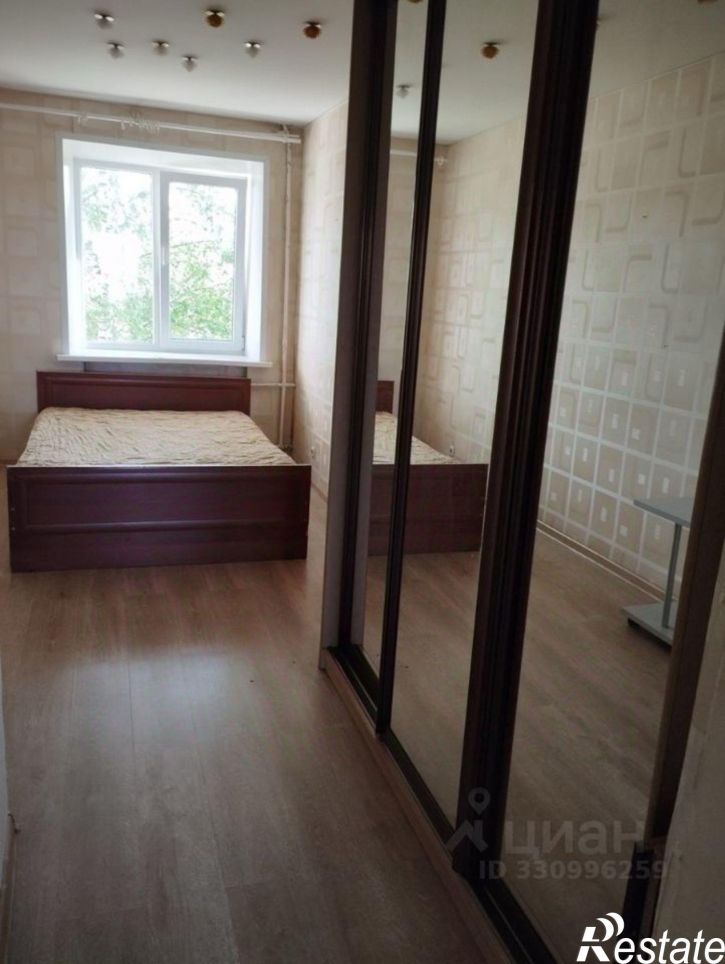 3-комн квартира улица Воинова, 1,  д. 1