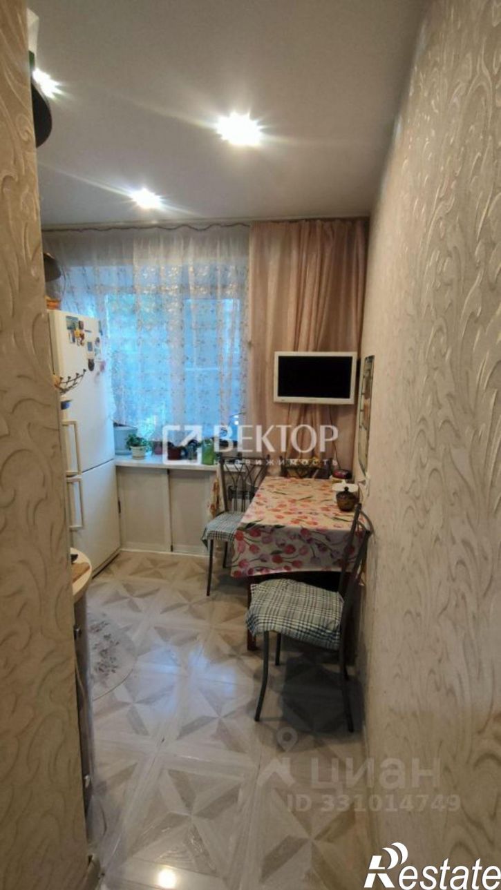 2-комн квартира пр-кт Толбухина, 22,  д. 22