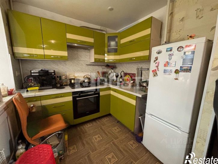 2-комн квартира Угличская улица, 32,  д. 32